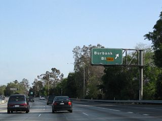 Southbound California 170 (Hollywood Freeway) reaches Exit 7, Burbank Boulevard.