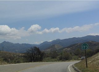 This is the first California 173 shield along eastbound after California 138 northwest of Silverwood Lake.