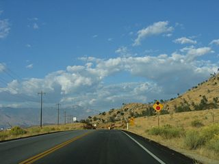 Lake Isabella Boulevard turns sharply north reconnect with California 178 at its eastern end.