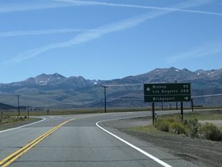 A mileage sign provides the distance to Bishop (90 miles) and Los Angeles (358 miles) via U.S. 395 south. Turn right along U.S. 395 north to downtown Bridgeport, where all motorist services are available. Bridgeport is the seat of Mono County.