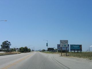 Leaving Castroville, northbound California 183 approaches California 1 (Cabrillo Highway). The intersection with California 1 is at-grade and only allows a transition to northbound California 1 (Cabrillo Highway). No access is permitted for California 1 south from this intersection. Note that California 1 is currently not a freeway at its intersection with California 183.