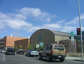 Reaching Salinas Street, turn right (south) to follow U.S. 101 Business/Salinas Street south to downtown Salinas. The next signalized intersection is with Monterey Street; turn left to follow California 183 south and U.S. 101 Business north on Monterey Street to U.S. 101. Note the sign for U.S. 101, which shows the best route to U.S. 101 north and south.