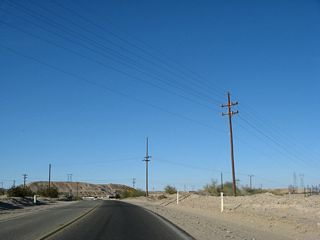 Despite being a heavily traveled state highway, California 186 has soft shoulders (dirt), and this makes passing on California 186 difficult.