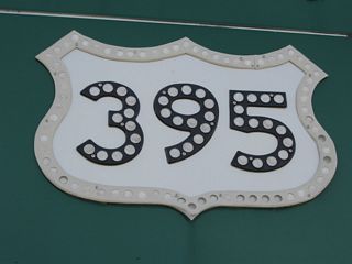 Button copy shields are increasingly rare and hard to find as signs across the state of California are changed to reflective standards. The assembly on SR 190 west of SR 127 was replaced by 2021.