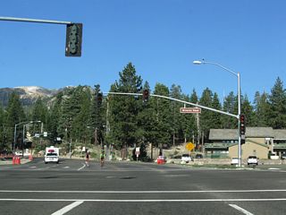 Westbound California 203 meets Minaret Road and Lake Mary Road. California 203 turns right at this intersection to travel toward Earthquake Fault, Mammoth Mountain, Devils Postpile, and Reds Meadow.