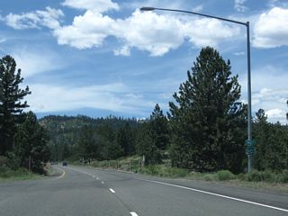 A California 203 west reassurance shield is posted after the Meridian Boulevard intersection.