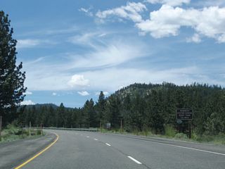 The next right connects to the Mammoth Lakes Visitor Center, which provides maps and brochures about visiting surrounding areas.