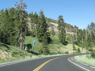 While there is a northbound end shield, there is no first reassurance shield for southbound.