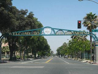 One block east of Sixth Street and H Street is this arch, which welcomes visitors to San Bernardino&#039;s downtown.