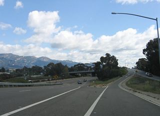 The left two lanes of California 217 (Clarence Ward Memorial Boulevard) transition directly onto U.S. 101 south, and the right lane connects to Exit 3, Patterson Avenue. No end shield for California 217 is posted.