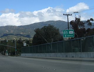 The entrance ramp for U.S. 101/SR 1 north from Patterson Avenue includes access to SR 217 west.