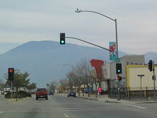 Eastbound California 223 meets South Hill Street at this intersection.