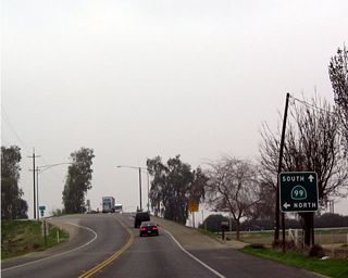 Westbound California 223 approaches its interchange with California 99 (Golden State Freeway) south of Bakersfield. The state route continues a few miles west to meet Interstate 5.
