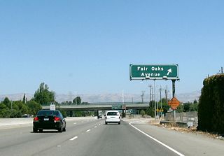 Eastbound California 237 (South Bay Freeway) reaches Exit 4, Fair Oaks Avenue to Sunnyvale.