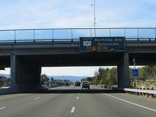 The right lane of California 237 west becomes exit only for Exit 3B, Mathilda Avenue to U.S. 101 (Bayshore Freeway) south as the South Bay Freeway passes under Fair Oaks Avenue. There is no access from California 237 west to Fair Oaks Avenue or Java Drive.