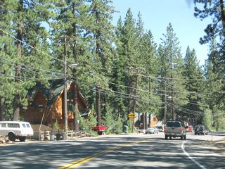 Homes and vacation rentals line the east side of California 267 (North Shore Road) southward into Kings Beach. The speed limit drops as California 267 approaches California 28 (North Tahoe Boulevard).