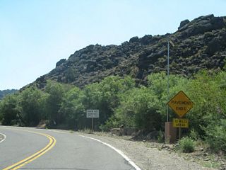 SR 270 spurs 9.81 miles east along Bodie Road from U.S. 395 to the end of pavement in the Bodie Hills. The final three miles of Bodie Road are unpaved yet groomed for most vehicles to use.
