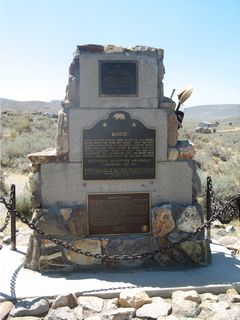 The various buildings kept in a state of "arrested decay." The church, mining facilities, and buildings mostly date back to the 1870s and 1880s, the heyday of Bodie. Some of the buildings can be visited on foot, while others are in ruins. The former mine area is closed for unsupervised visitation.