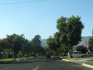 Residences, not businesses, line both sides of Sierra Way between 27th Street and SR 210.