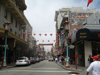 Grant Street meets Clay Street at this intersection. Chinatown continues north along this corridor to the Broadway/Columbus Avenue intersection.