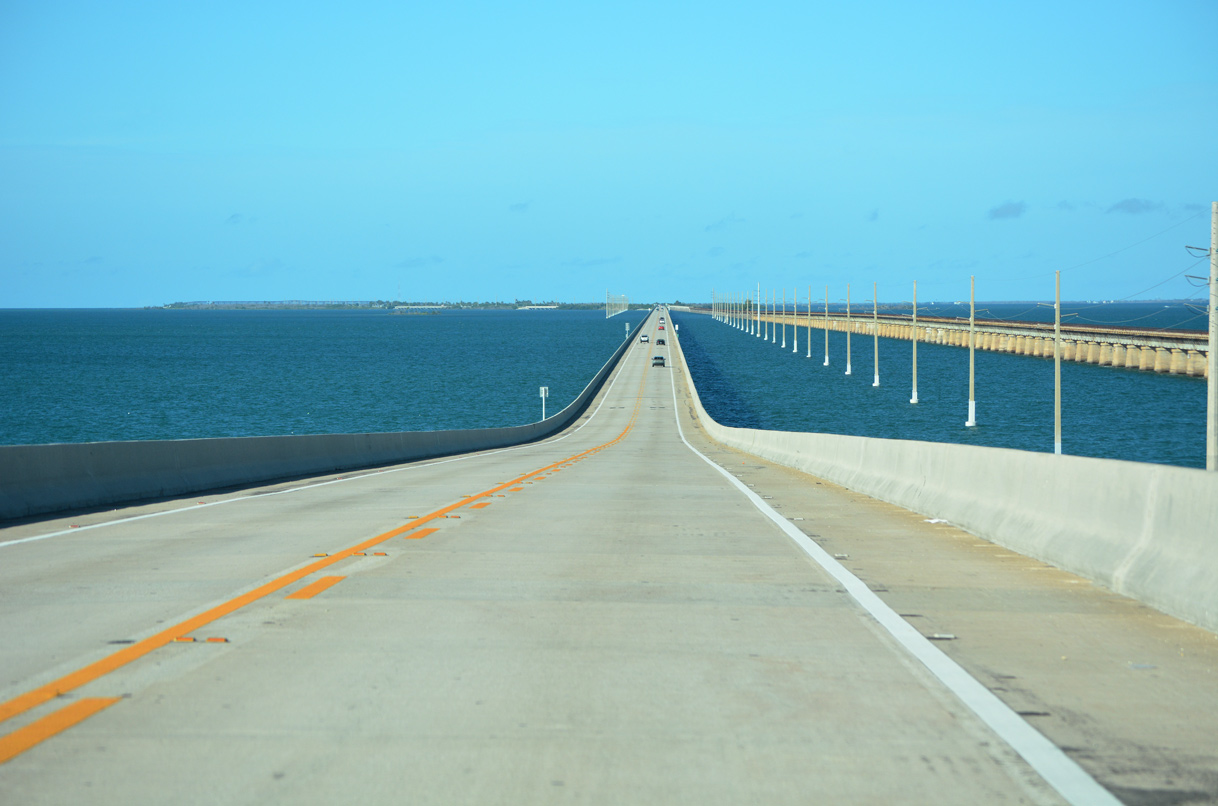 Southbound U.S. 1 spanning the Seven Mile Bridge in the Florida Keys