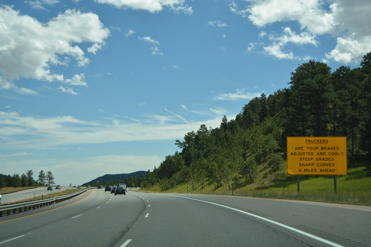 i-070_eb_exit_251_04.jpg