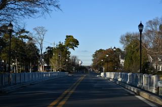SR 1A (Silver Lake Drive) crosses Silver Lake north between Robinsons Drive and Lake Drive.