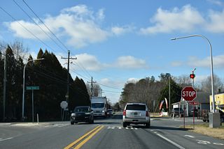 Deep Grass Lane (Rd 384) intersects SR 14 at Marvels Crossroads to the northwest of Houston. Killens Pond Road extends Rd 384 north from Deep Grass Lane and SR 14 to Killens Pond State Park.