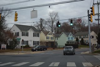 Hillside Road becomes Cleveland Avenue east of New London Road (SR 896).