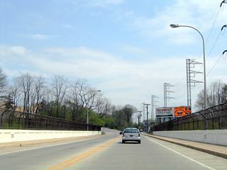 Augustine Cutoff northbound travels high above Brandywine Creek from Wawaset Street and the 40th Acres neighborhood to 18th Street.