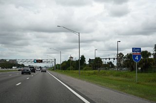 Vineland Avenue runs along the east side of Interstate 4 north from SR 535 to the Orlando Vineland Premium Outlets.