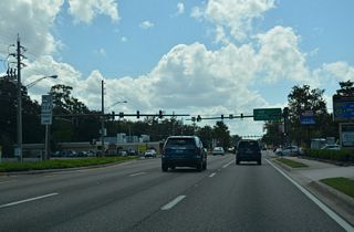Kingsley Avenue extends east to River Road along the St. Johns River from U.S. 17 and SR 224 as unsigned CR 1175.