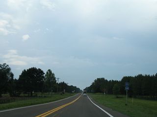CR 292 loops 5.58 miles north from U.S. 27 to Dell and CR 251 at CR 290. CR 252 replaced Florida Secondary Road 251B.