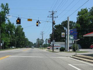 Following NE Broad Street, CR 274 continues east from Altha toward SR 69 and CR 286 at Ocheesee.