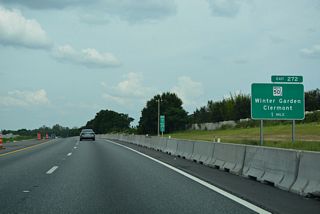 Costing $10.7 million, the diamond interchange at Exit 272 was constructed from May 1991 until May 1, 1993, when the east side ramps opened to traffic.8 The west side ramps at SR 50 (W Colonial Drive) were not opened until the Leesburg toll plaza commenced operations in 1995.2