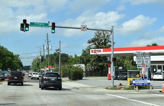SR 109 along Cesary Boulevard ends. The ensuing stretch north to Arlington Road was formerly SR 109A. SR 109 resumes along University Boulevard from SR 115 (Arlington Expressway) 0.4 miles to the west.