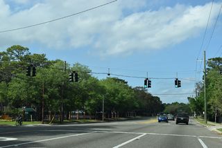 SR 109 concludes northbound along University Boulevard between River Road west and Merrill Road east.