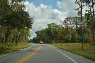 SE 27th Place Road stems east from CR 314A to the Lake Bryant Shores community.