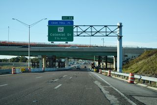 The succeeding northbound exit links SR 417 with SR 50 (E Colonial Drive). Colonial Drive comprises a heavily traveled arterial running across the Orlando metropolitan area.