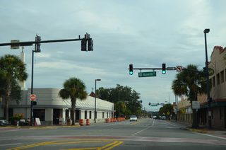 Smith Street forms a one way couplet with Princeton Street west across Edgewater Drive (CR 424). Smith and Princeton Streets were formerly part of SR 438, which was truncated at Rio Grande Avenue, 0.7 miles to the west.