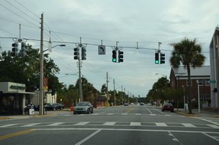 Edgewater Drive (CR 424) southbound at Yale Street.