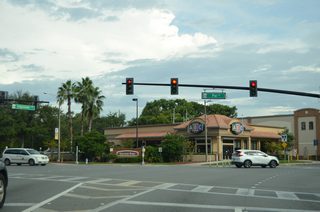 SR 424 concludes at Par Street east, where Edgewater Drive turns south into the College Park neighborhood of Orlando.