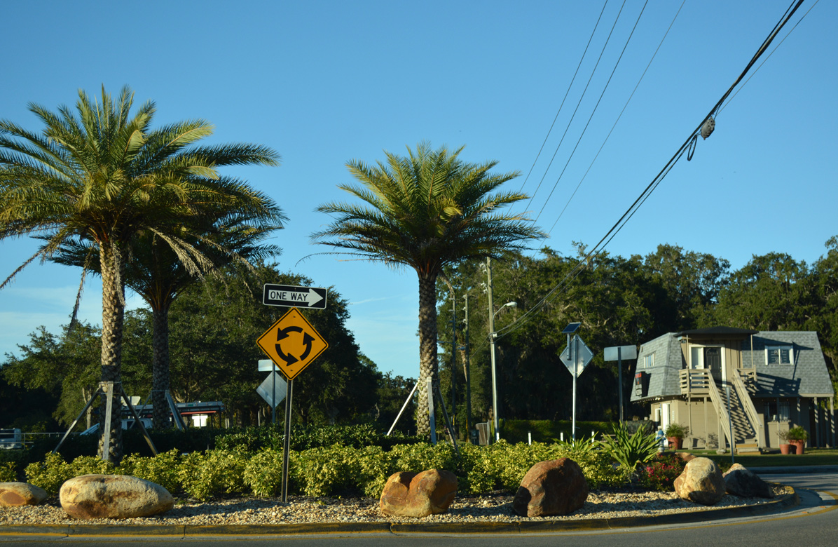 TACK SHACK - 1405 N County Rd 426, Oviedo, Florida - Farming