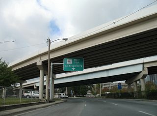 Brorein Street veers alongside the elevated Selmon Expressway ahead of Morgan Street here.