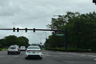 Epcot Resorts Boulevard returns to Buena Vista Drive at the succeeding traffic light eastbound.