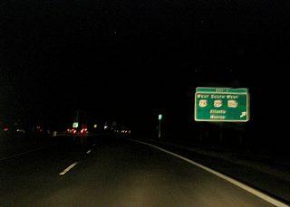 Curving southeast, the outer loop of SR 10 Loop meets U.S. 29/78 at Epps Bridge Parkway and Exit 1. The exchange represents the east end of SR 316, an expressway joining Athens with the Atlanta area via I-85.