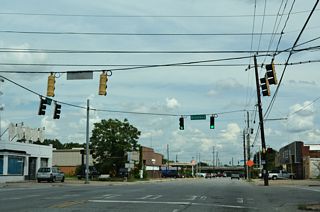 A local section of Broadway runs for two blocks between Mulberry Street and U.S. 129/SR 11-87 (Riverside Drive). U.S. 41BU/80/129 overtake Broadway along Martin Luther King, Jr. Boulevard south at Cherry Street.