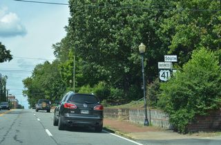Reassurance markers posted along College Street north of Forsyth Street.