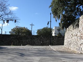 The East Broad Ramp rises from River Street at Morrell Park to make a 90 degree turn.