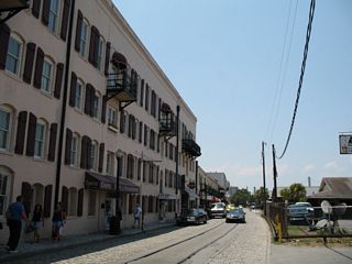 River Street west after the East Broad Ramp.